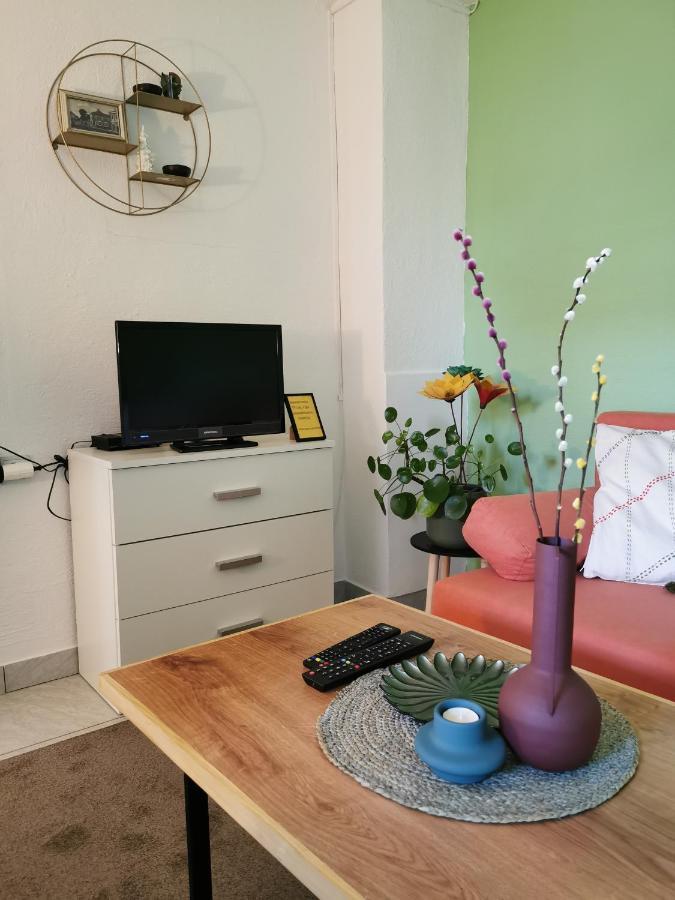 Studio Apartman Krosna Perusic Экстерьер фото