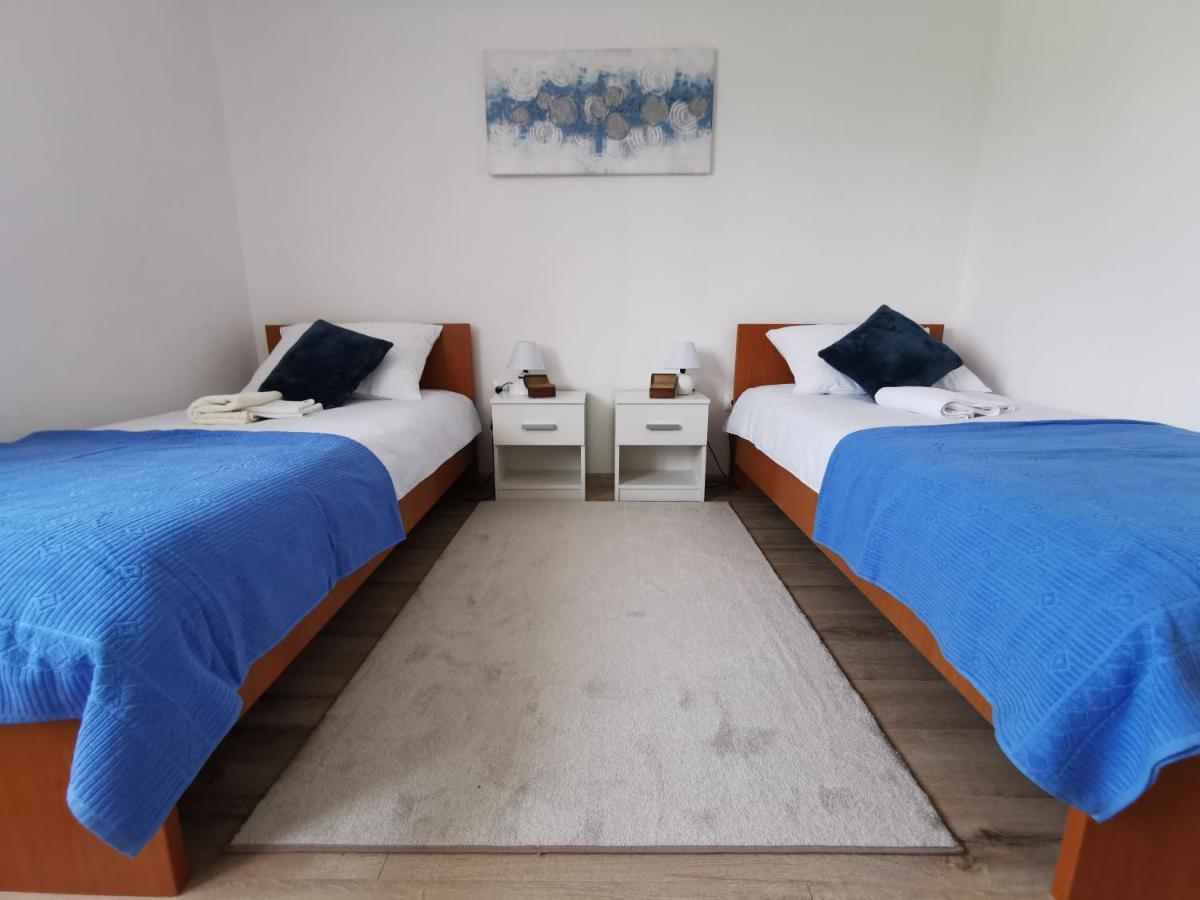 Studio Apartman Krosna Perusic Экстерьер фото